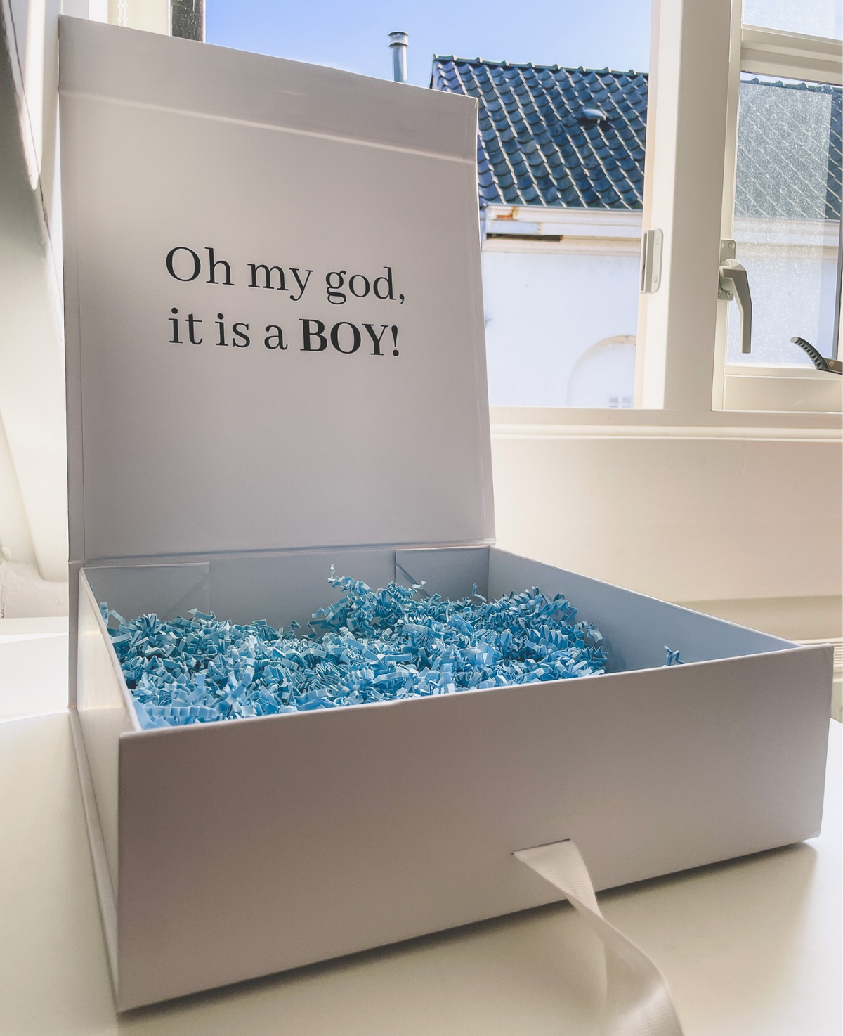 Giftbox baby loading...